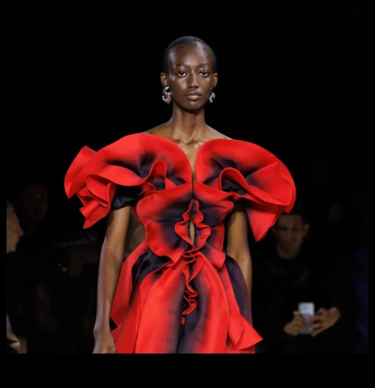 Haute Heritage: A Visual Ode στη διαχρονική κληρονομιά της μόδας