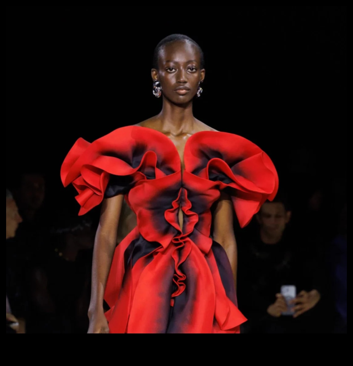 Haute Heritage: A Visual Ode στη διαχρονική κληρονομιά της μόδας