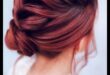 Από Waves έως Updos: Ευέλικτα χτενίσματα με κόκκινο και καστανόξανθο χρώμα για κάθε περίσταση