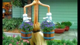 Παράγοντας Eden DIY Marvels για έναν ιδιότροπο κήπο 5 Crafting Eden: DIY Marvels for a Whimsical Garden