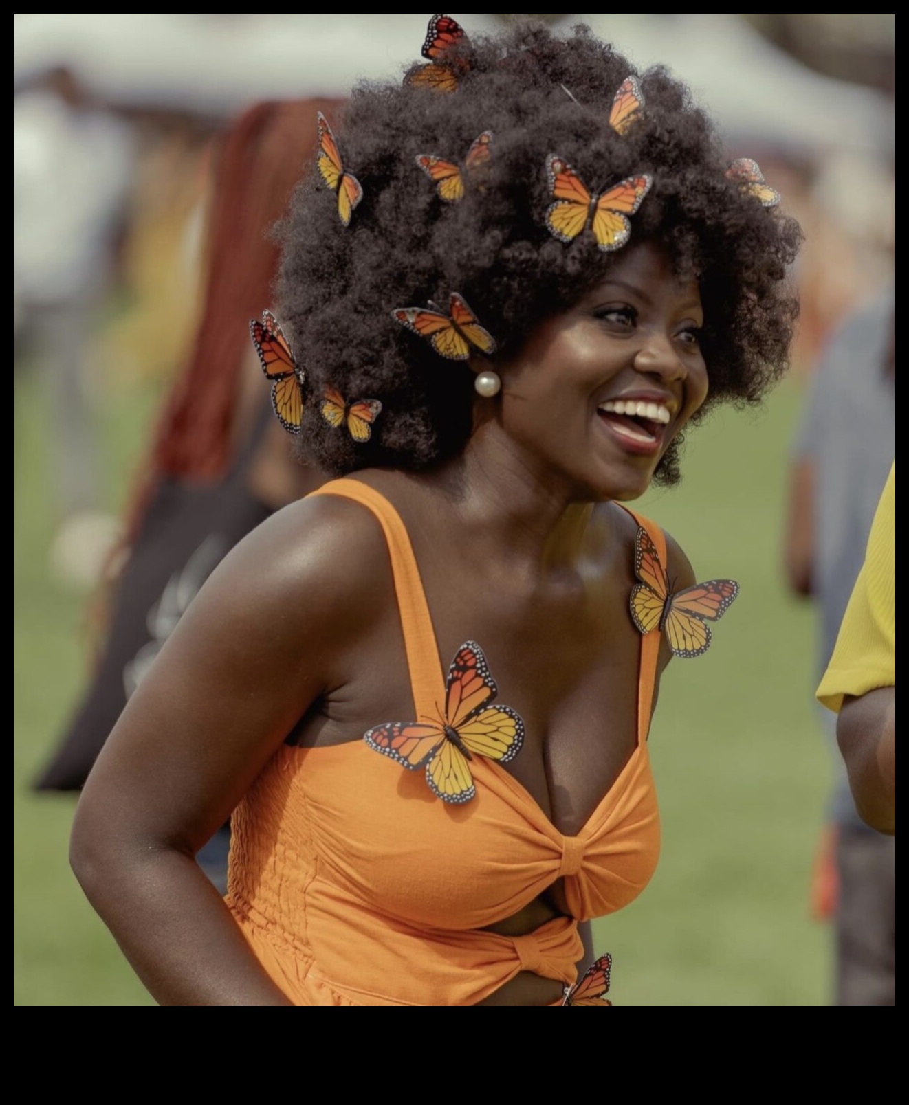 Curl Carnival Συνέχεια: Γιορτάζοντας τη διαφορετικότητα των σγουρά χτενίσματα